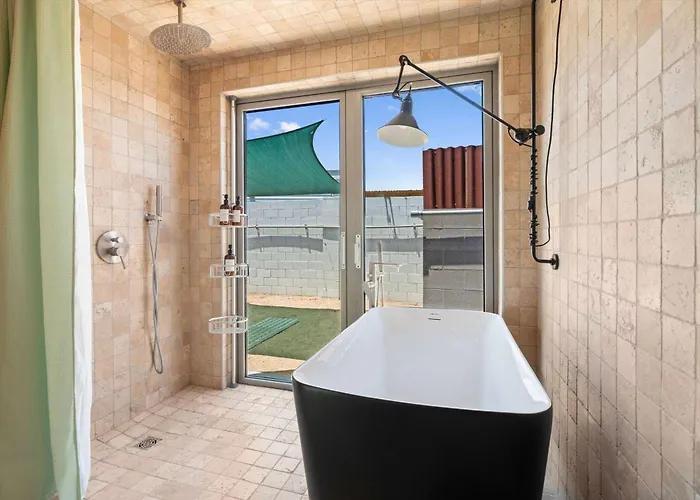 Holiday home Smurf Haus - Luxuriously Small With Resort-like Pool *