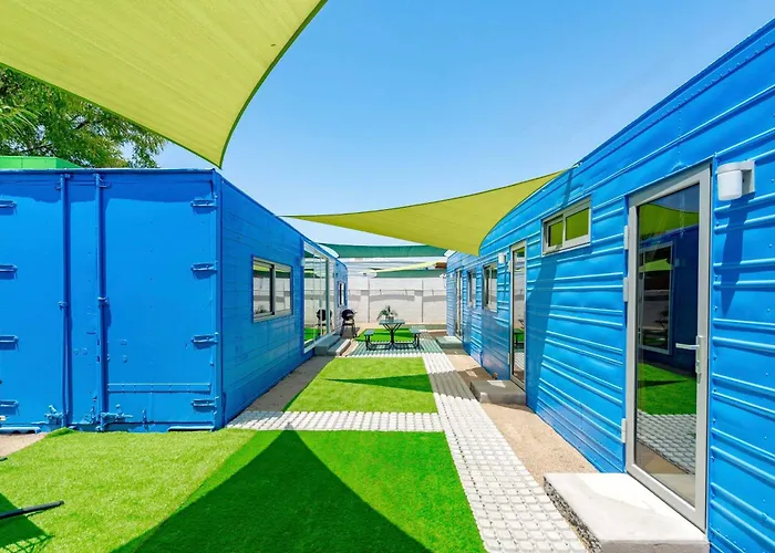 Holiday home Smurf Haus - Luxuriously Small With Resort-like Pool Phoenix